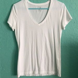 Banana Republic timeless tee v-neck